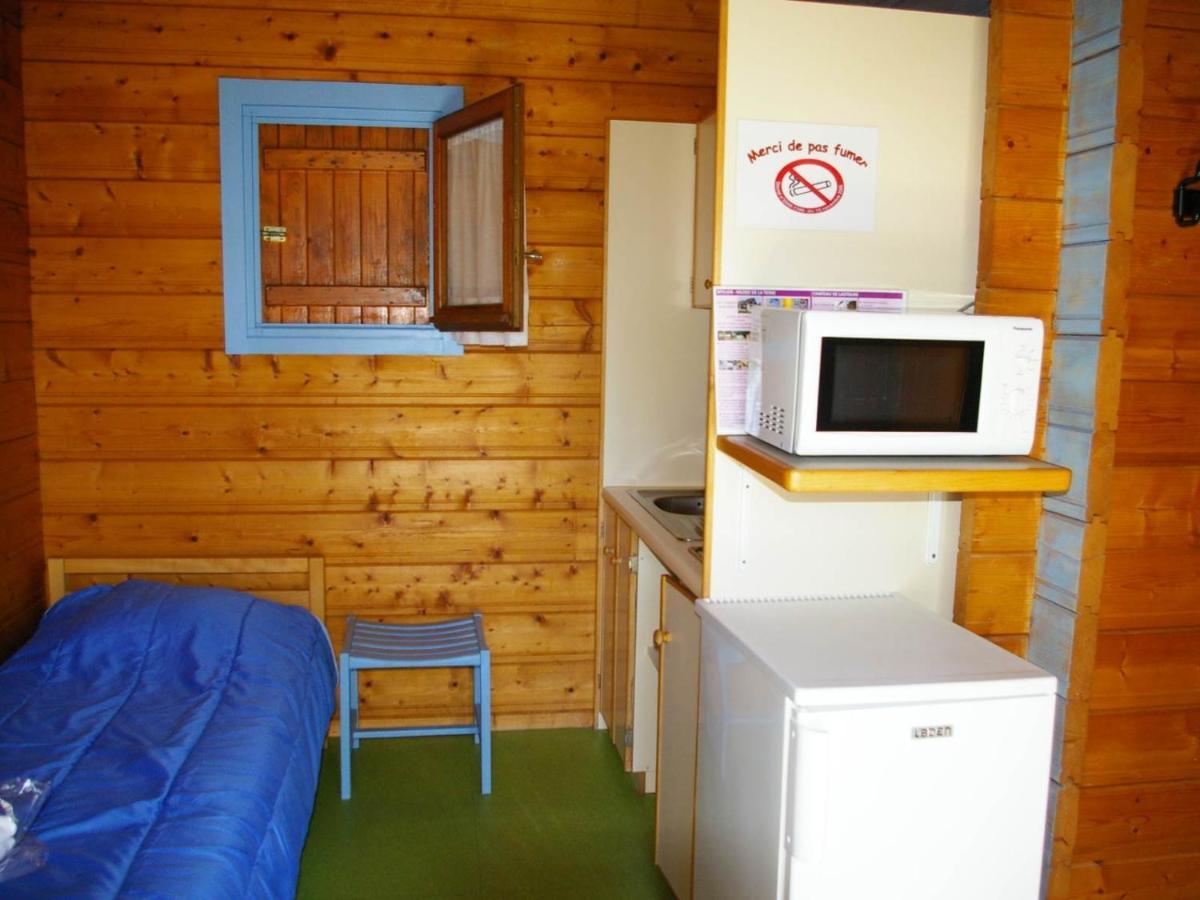 Camping Municipal De La Lande Nexon Exterior foto